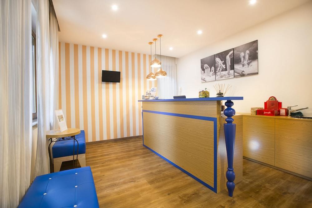 La Gustea Hotel & Cucina Сартеано Екстер'єр фото